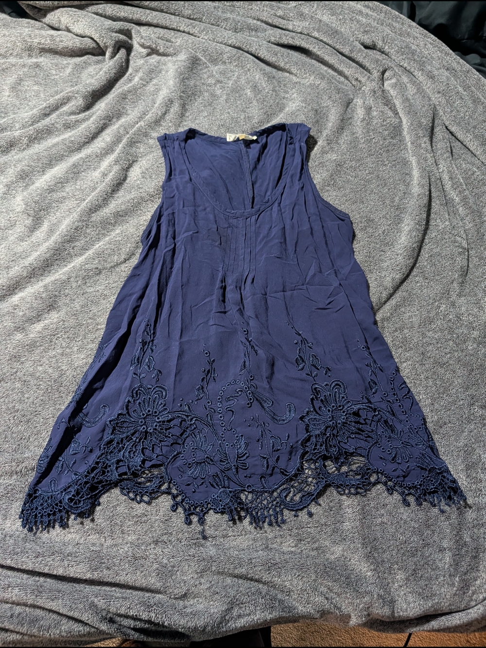 Poema Navy Blue Sleeveless Embroidered Tunic